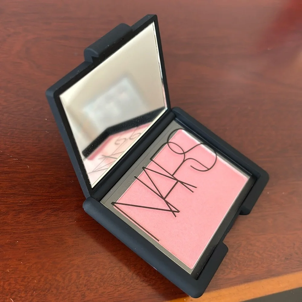 NARS ORGASM Powder Blush (peachy pink with golden shimmer) Full Size